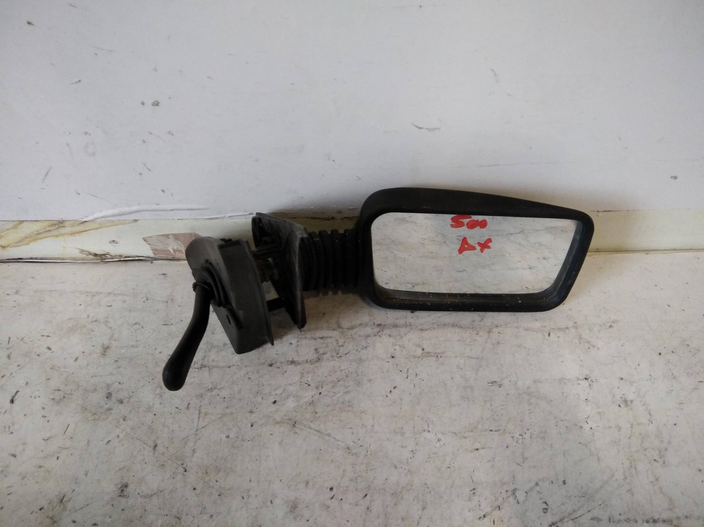 Retrovisore est. dx.